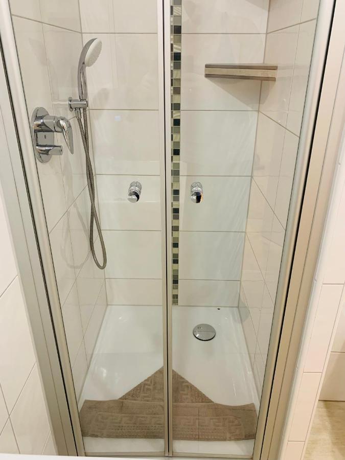 Duhnentraum Bestlage Am Sandstrand, Balkon,Meerblick, Parkplatz, Aufzug, Wlan, Bettwaesche,Handtuecher,Netflix Uvm Cuxhaven Buitenkant foto